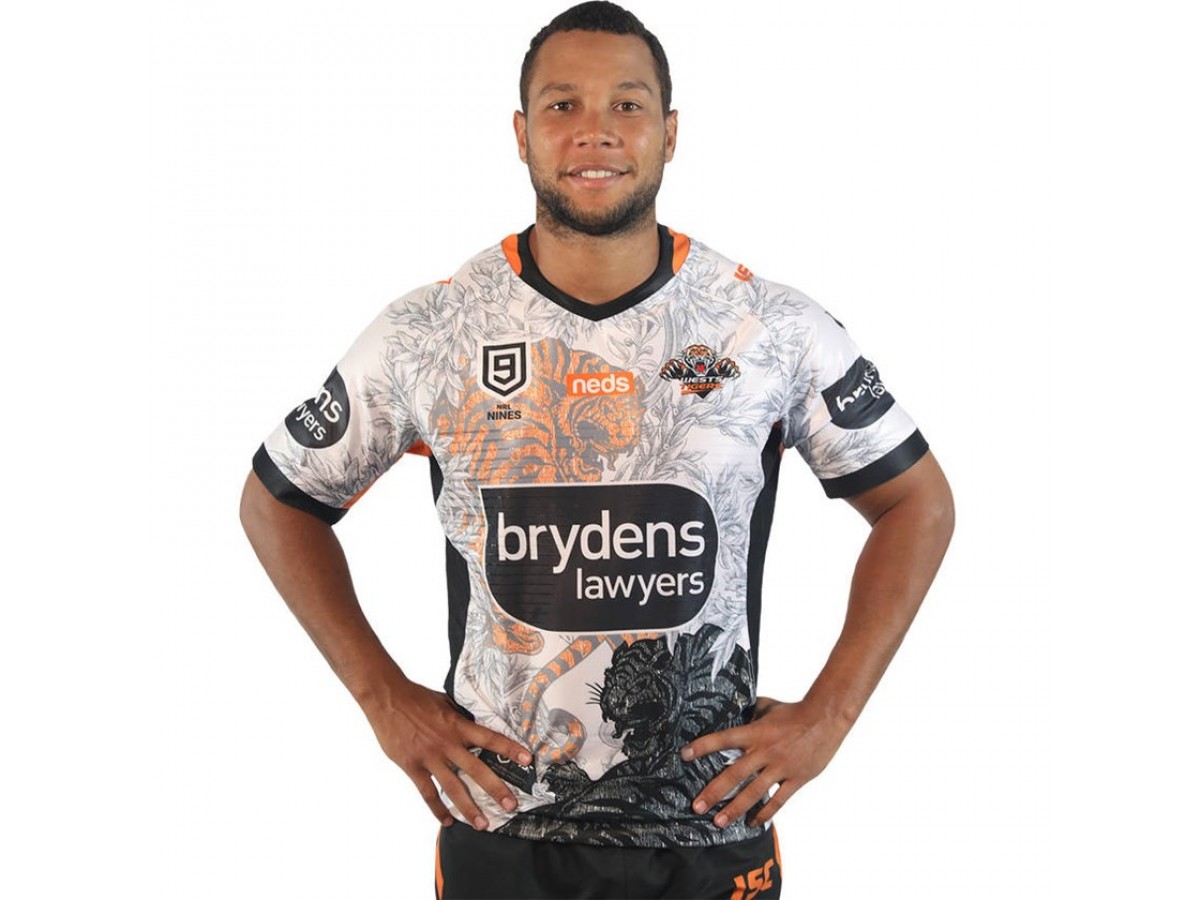 wests tigers auckland nines jersey